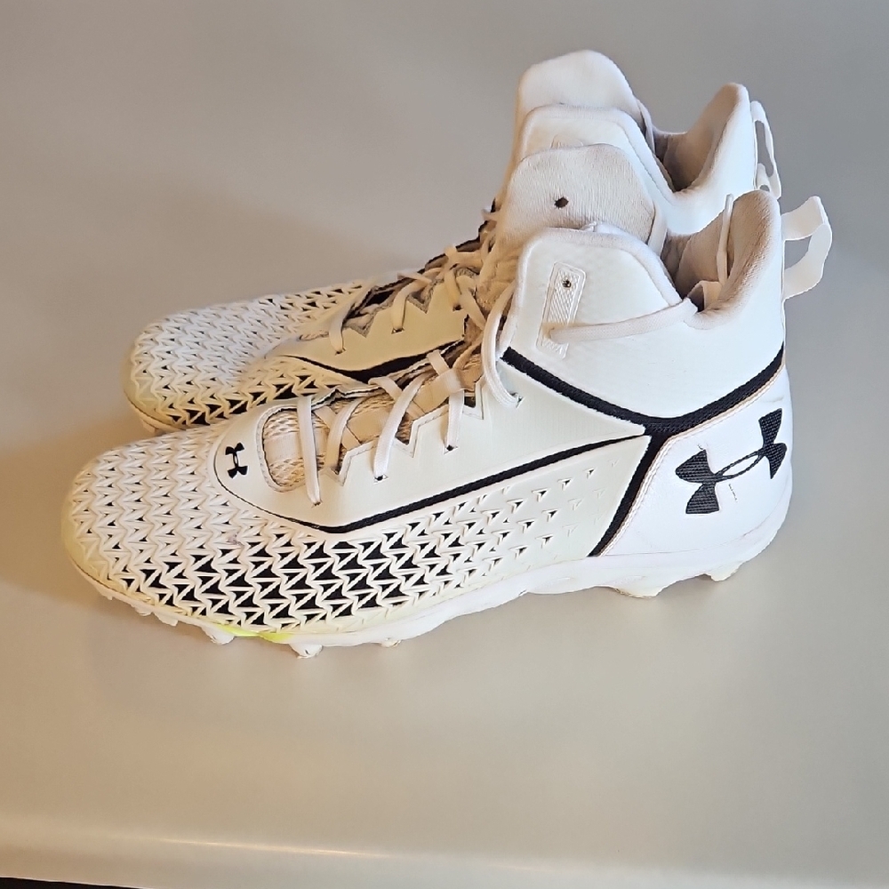 Under Armour White Hammer Football Cleats